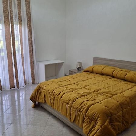 Casa Vacanza Yolo Macerata Campania エクステリア 写真
